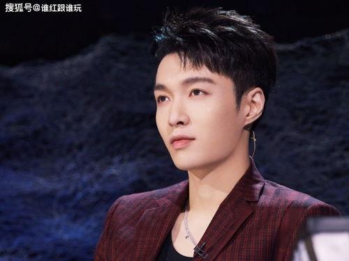 圈内人爆料男明星有哪些,圈内人爆料，男明星那些不为人知的秘密