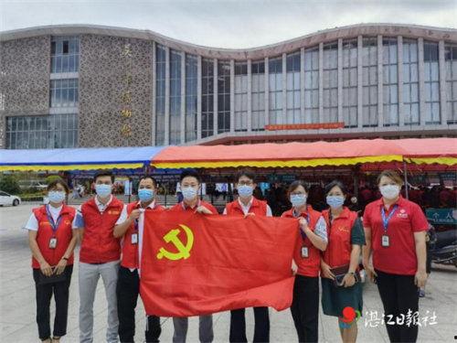 湛江爆料今日一线,今日一线聚焦民生热点，揭示社会现象