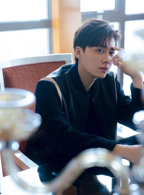 李易峰爆料预测最新消息,揭秘娱乐圈惊人内幕！