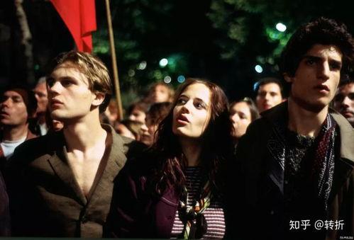 戏梦巴黎无删在线观看,穿越时空的浪漫邂逅  第2张