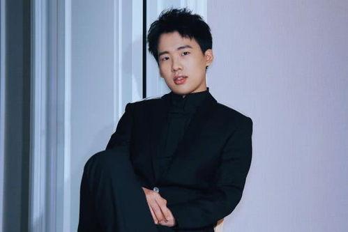 今日爆料郭麒麟是谁,今日爆料背后的惊人真相  第2张