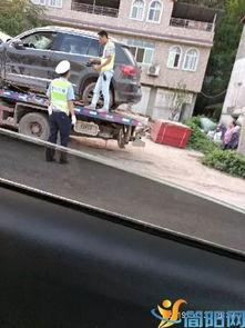 太湖公路车祸最新爆料,悲剧现场细节披露,事故原因待查 第3张 太湖公路车祸最新爆料,悲剧现场细节披露,事故原因待查 第3张