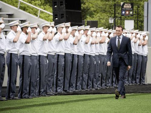 文职人员最新爆料案件有哪些,案件盘点与深度分析 第2张 文职人员最新爆料案件有哪些,案件盘点与深度分析 第2张